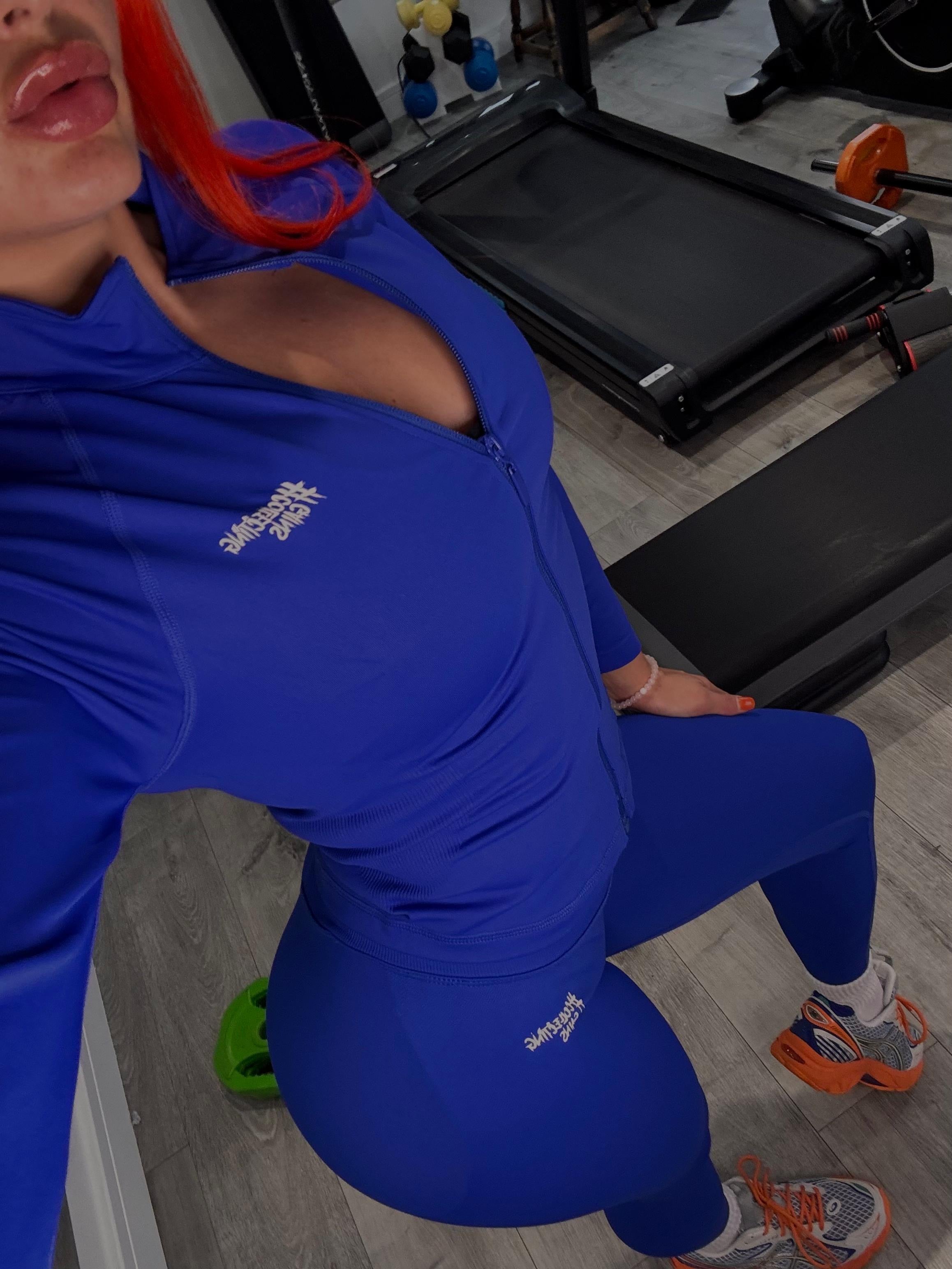 Collecting Gains Zip-Up Top - Magic Blue